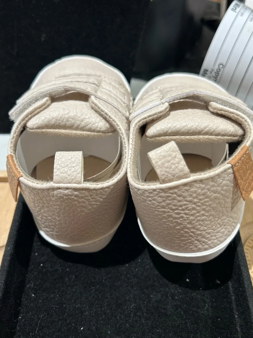N/A comfortable beige